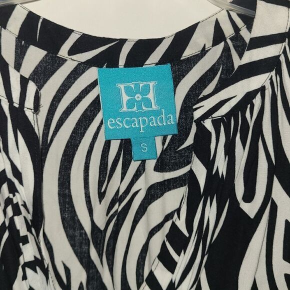 Escapada Zebra Print Blouse - Picture 4 of 9